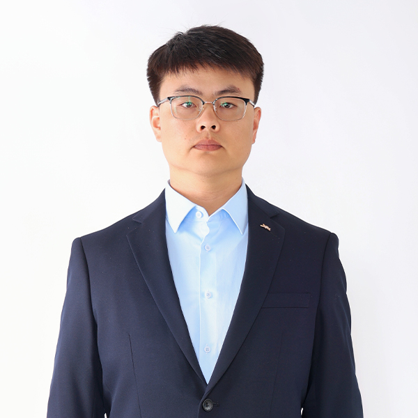 孔繁华